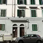 Tamara & Clotilde Apartments By Mamo Florence